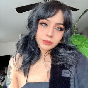 Meet your Posher, Ali